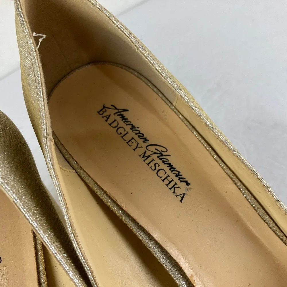 American‎ Glamour Badgley Mischka Pumps Womens 10 Gold Metallic Block Heel